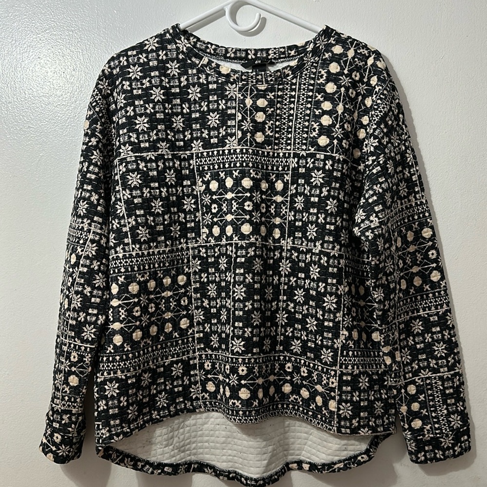 H&M black sweater